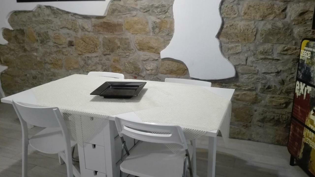 "Via Cavour 81" Apartment Арецо Екстериор снимка